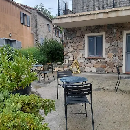 D'hôtes Cardellini Aullene