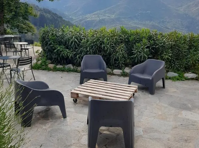 D'hôtes Cardellini Alojamento de Acomodação e Pequeno-almoço Aullene